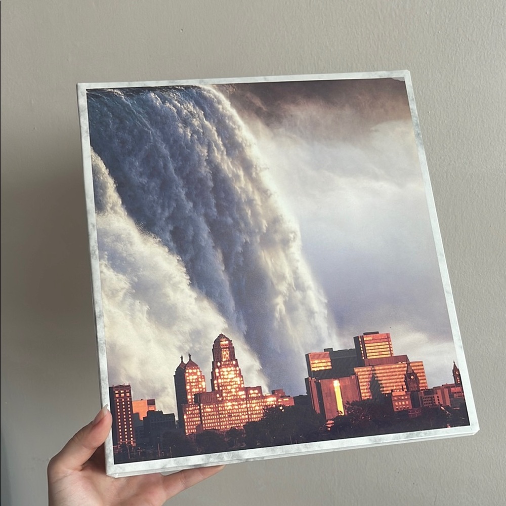 Vintage 90s Buffalo New York Cityscape Waterfall Design 3-Ring Binder